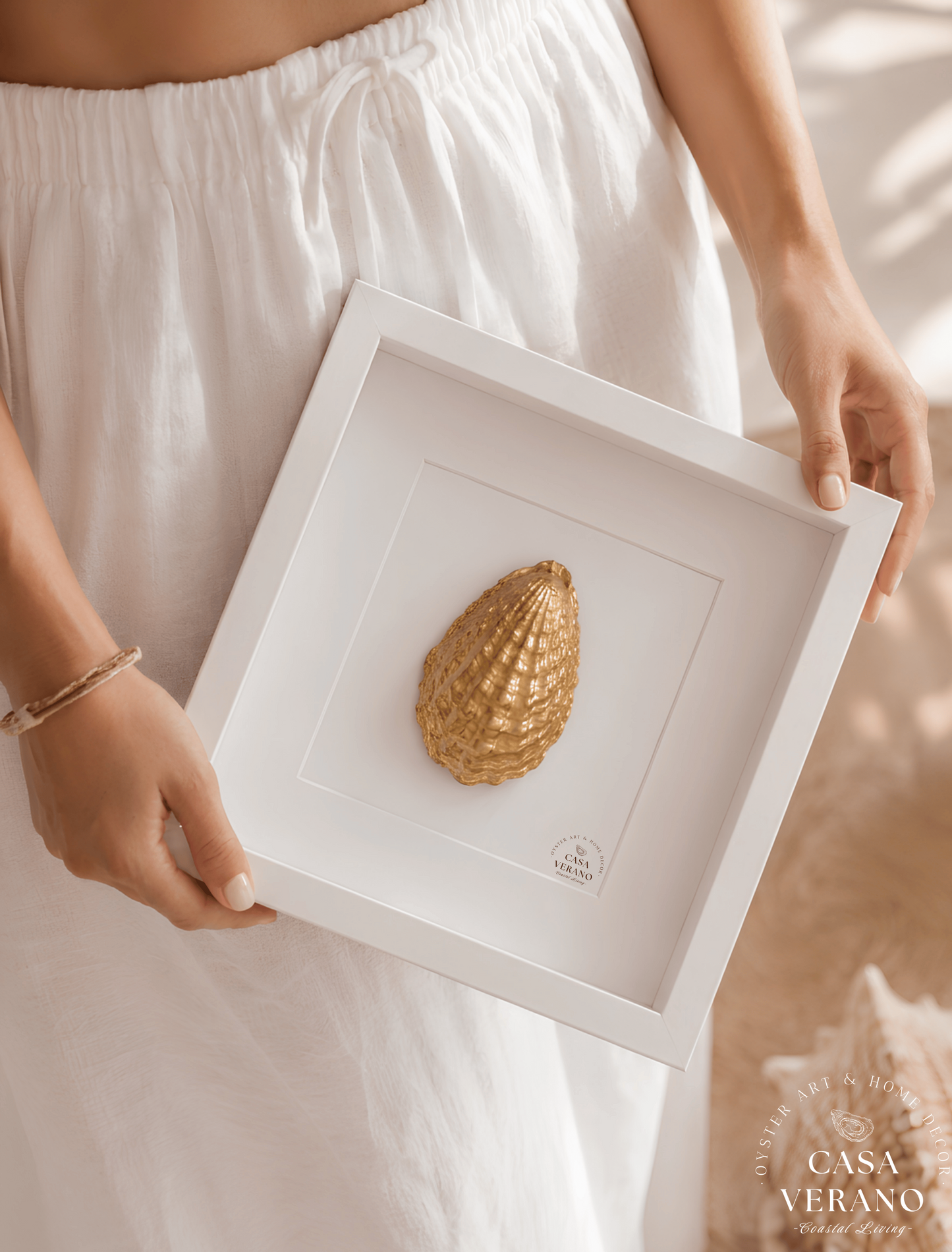 Verano No. 03 – Golden Oyster | White Frame
